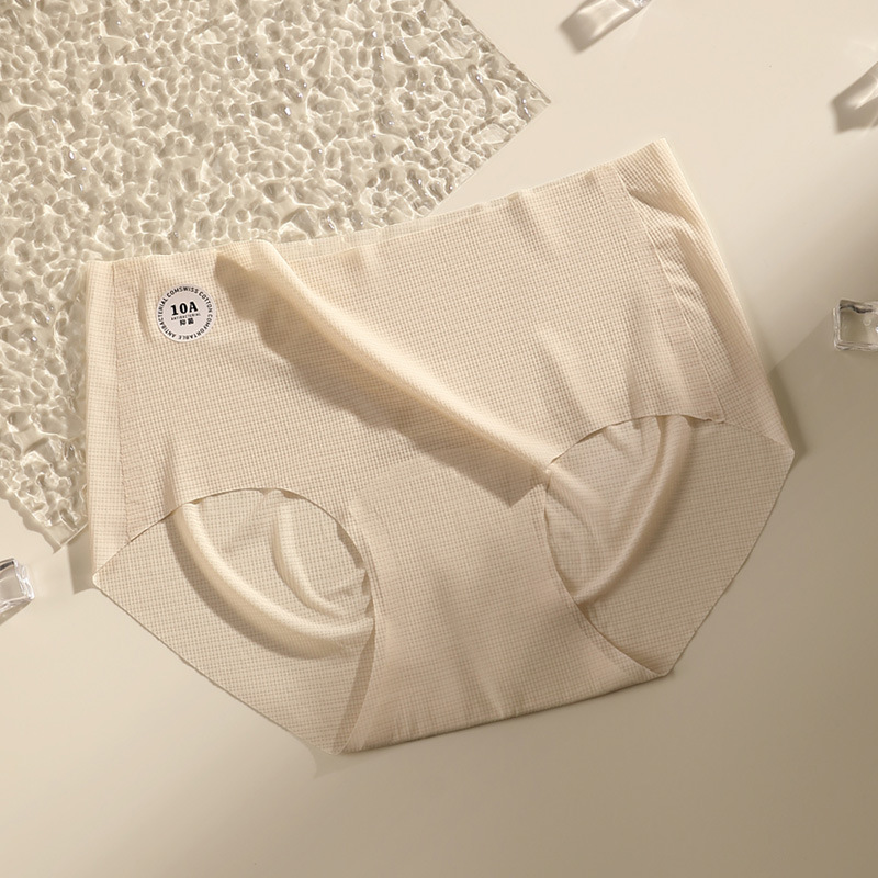 Ropa interior de seda de hielo para mujer, entrepierna antibacteriana de algodón puro, cintura media, transpirable, pantalones cortos triangulares finos para niña, ropa interior sin costuras, verano