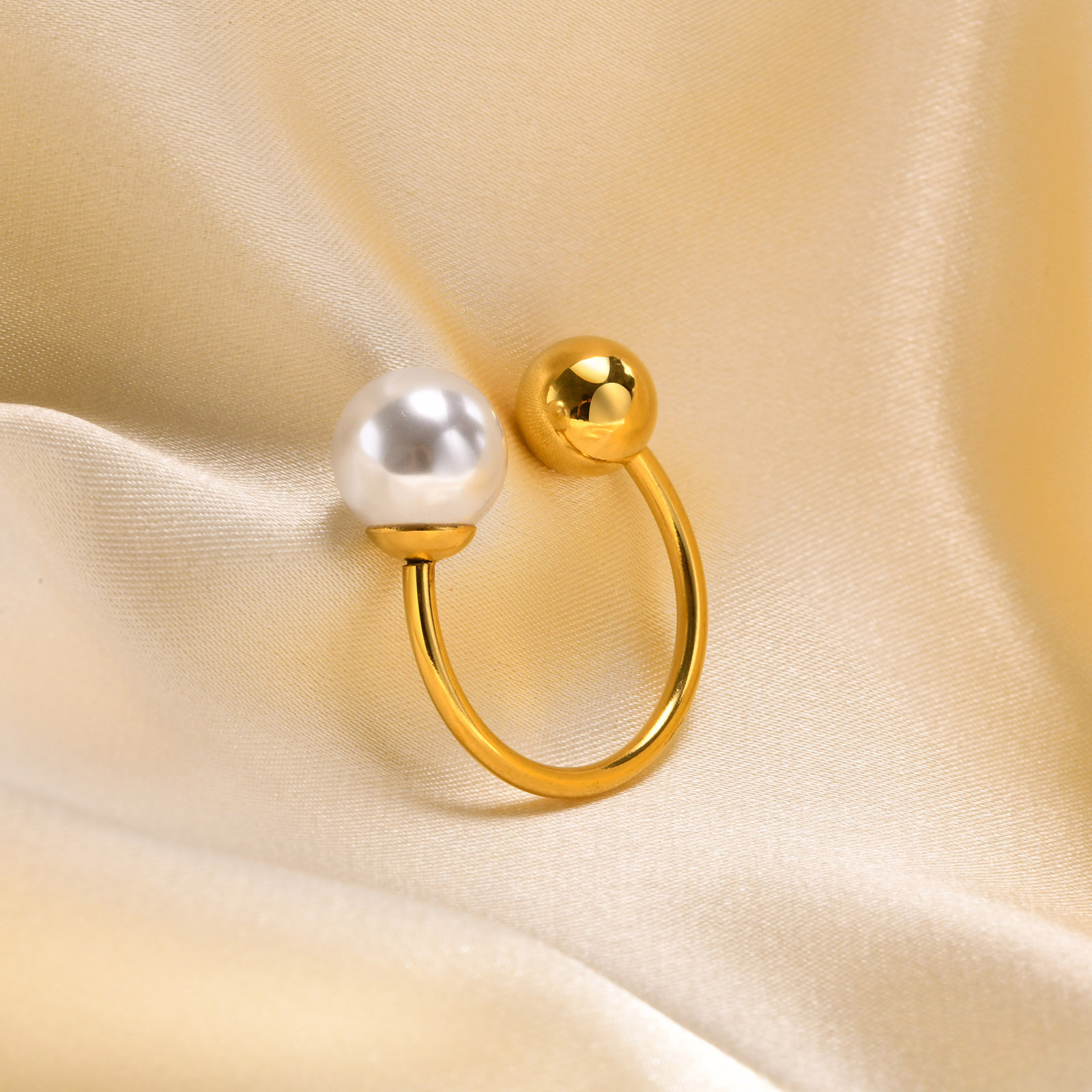 304 Stainless Steel Gold Plated Simple Style Plating Asymmetrical Pearl Open Ring display picture 3
