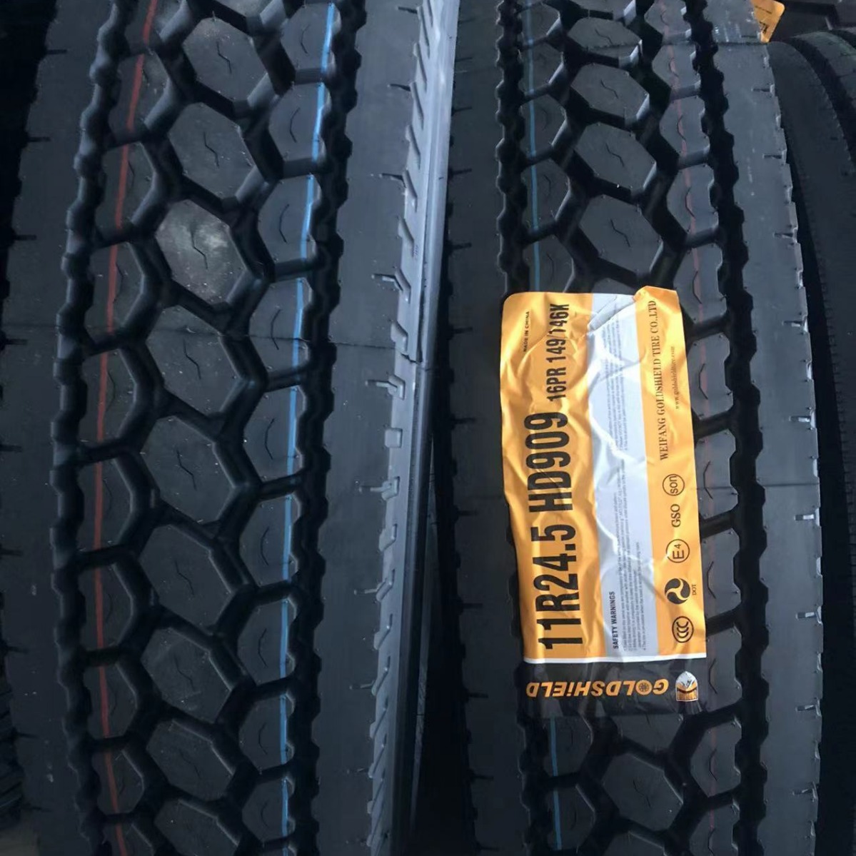 11R24.5全钢子午线轮胎工程机械货车钢丝胎高性价比全新块花