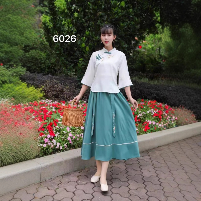 Hanfu Summer Republic of China Improved Antique Cheongsam Two-piece Set Small Fresh Cotton and Linen Suit Chinese Style Tea Art Clothing