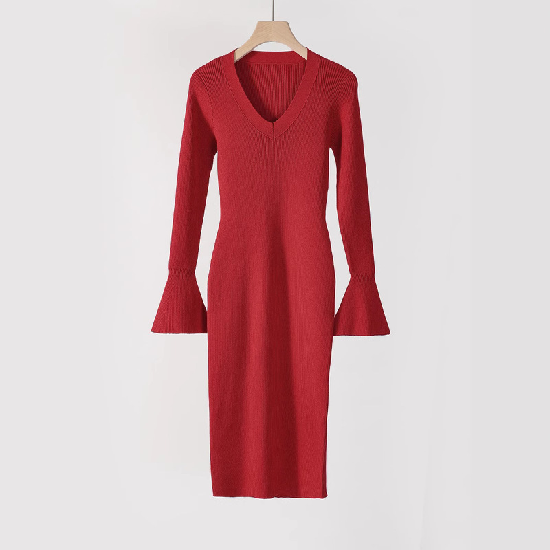 Long-Sleeved V-Neck Knitted Dress with High Waist and Hip-Hugging Sweater Dress for Women, Knitted Extended Length Urban Casual Wear