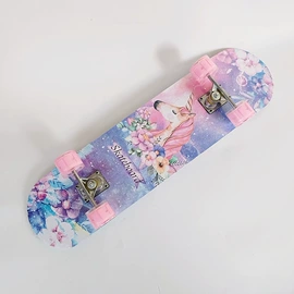 活力板、滑板;滑板车;轮滑、速滑