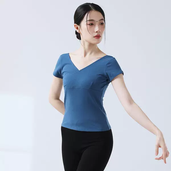 Gray blue