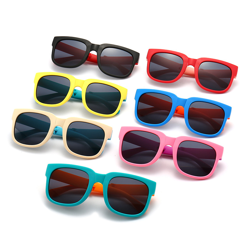 Gafas de Sol Plegables para Niños, Marco de PC y Lentes de AC, Protección UV380, Marco Completo, para Protección Solar y Viajes