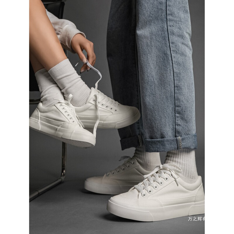 Japanese-style niche canvas shoes, low-top, summer 2026 new model, couple's sneakers, women's versatile casual white shoes, men's trendy shoes Japanese-style niche canvas shoes, low-top, summer 2026 new model, couple's sneakers, women's versatile casual white shoes, men's trendy shoes