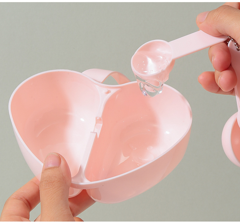 LMLTOP Heart-shaped Mask Bowl Set of 5 pieces, Dust-proof mask mixing Bowl with Lid, DIY mud mask tool SY442 undefined