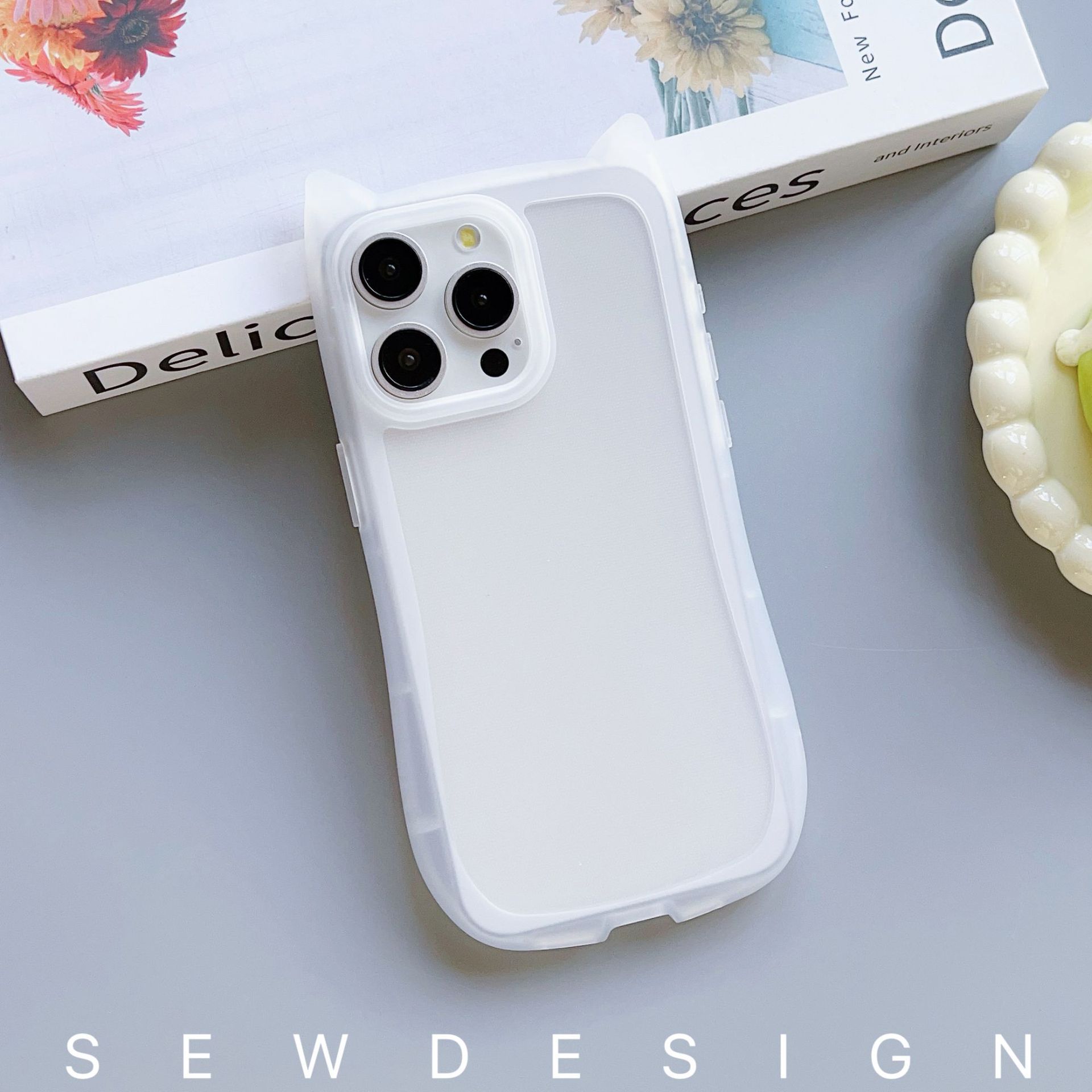 Miniatura y transparente para orejas de gato para Apple 16 caso de teléfono celular iphone 15pro personalidad creativa 13pro nicho 11