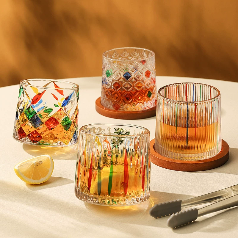 Вращающийся распакованный стакан сети красный поворотный стакан стеклянный стакан домашний стакан стакан виски бокал Чжао Чжицянь