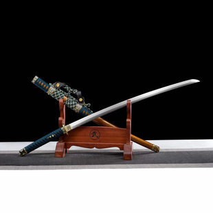 �����̫���ձ����L����ʽ����ʿ�д�katana�����swordδ�_��