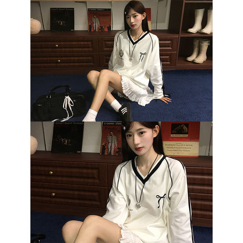 Original Quality White V-Neck Long-Sleeve Women's Loose Button-Trim Design Fitted Shirt for Autumn