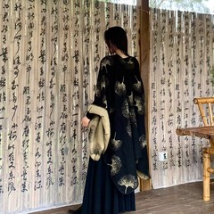 秋冬の売れ筋生放送ショール、イミテーションカシミヤニットスカーフ、文学的で芸術的な旅行用油絵風マント、アウターウェア