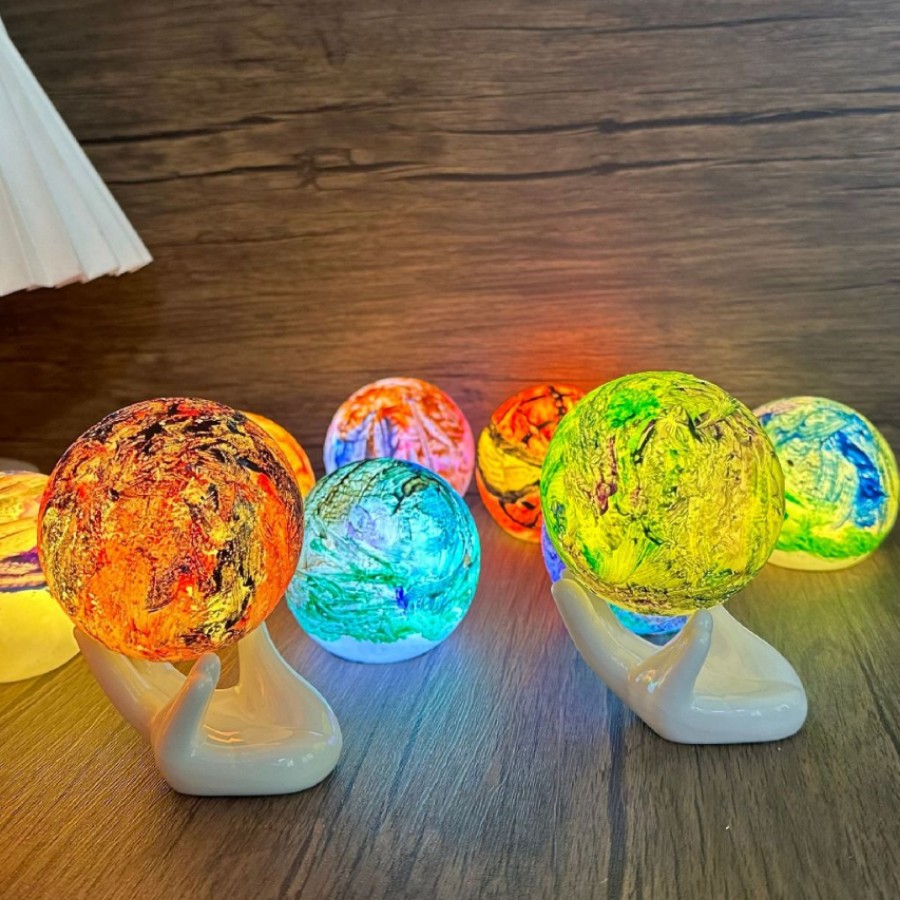 Transfronterizos dibujados a mano 3D luz planetaria diy luz lunar pintada a mano pintada parental salón de eventos fiesta pequeña