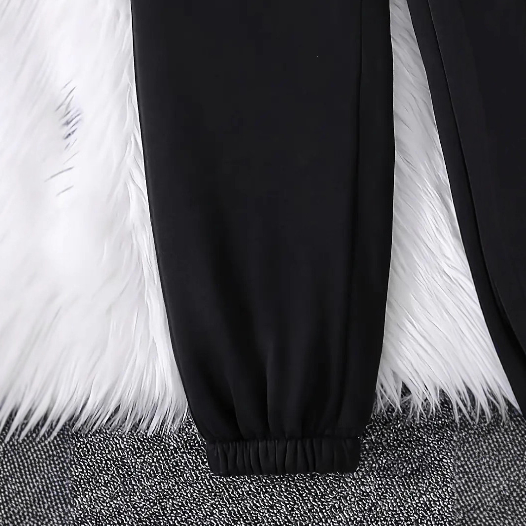 Conjunto de sudadera con capucha y pantalón deportivo de manga larga estampado para mujer – Ropa de estar por casa informal y moderna con estampados florales y de corazones, mezcla de poliéster suave (blanco/negro)_voghion.com