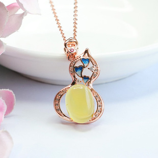 Xinyu Natural Amber Pendant Jinpo Gourd Pendant Beeswax Necklace Women Factory Wholesale HP3053101