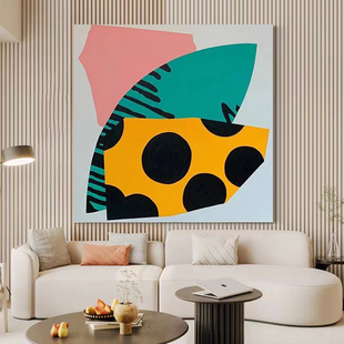 ���L�ͮ����W�F�����s���󱳾����b��޷��͏d���Pײɫˇ�g�쮋