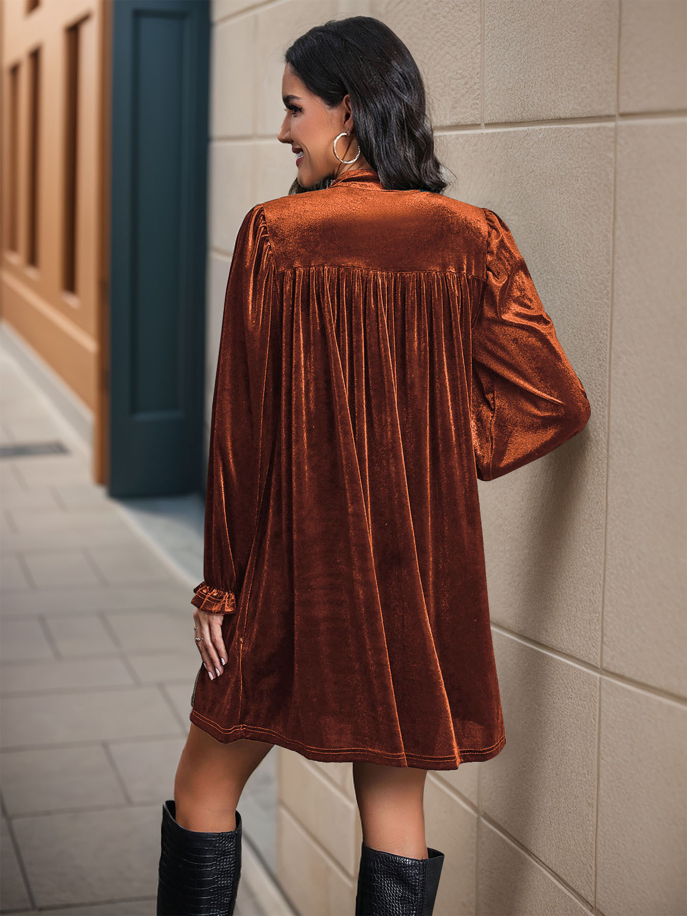 Vestido feminino de veludo em linha A – Vestido elegante retrô com manga curta e decote em V (mangas lanterna esvoaçantes, cintura alta, tecido de veludo macio)_voghion.com