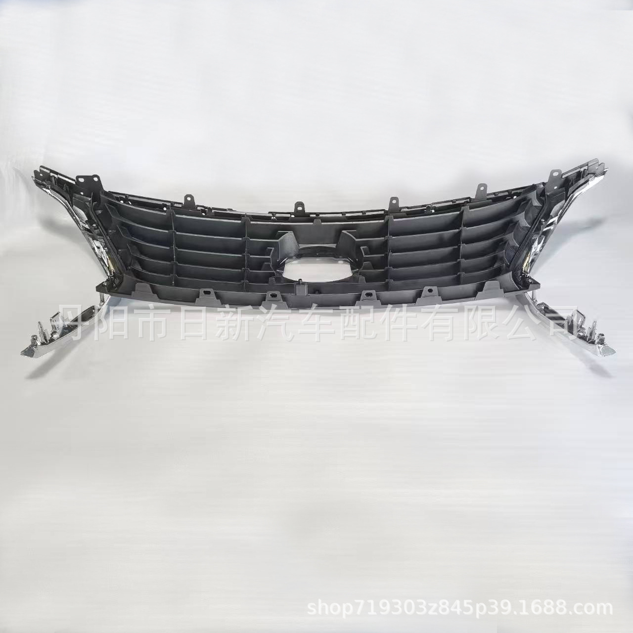 Решетка радиатора центральная SPORAX для Lexus RX270/RX350 (2012-2015)