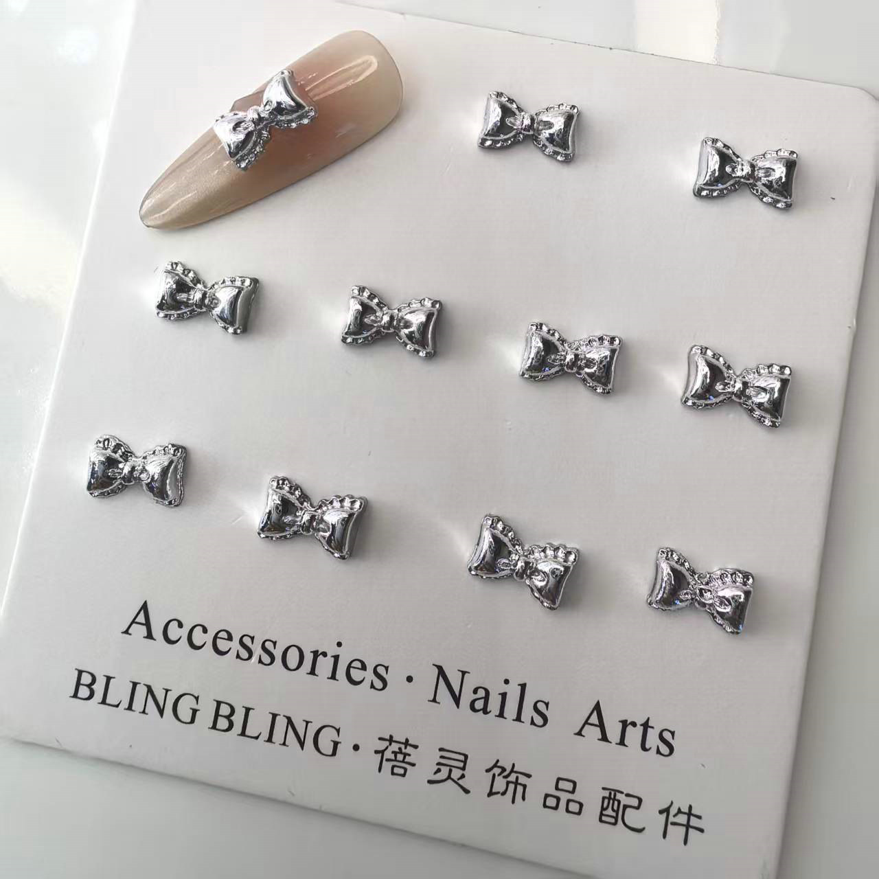蝴蝶结美甲饰品批发义乌工厂家现货供应04.jpg