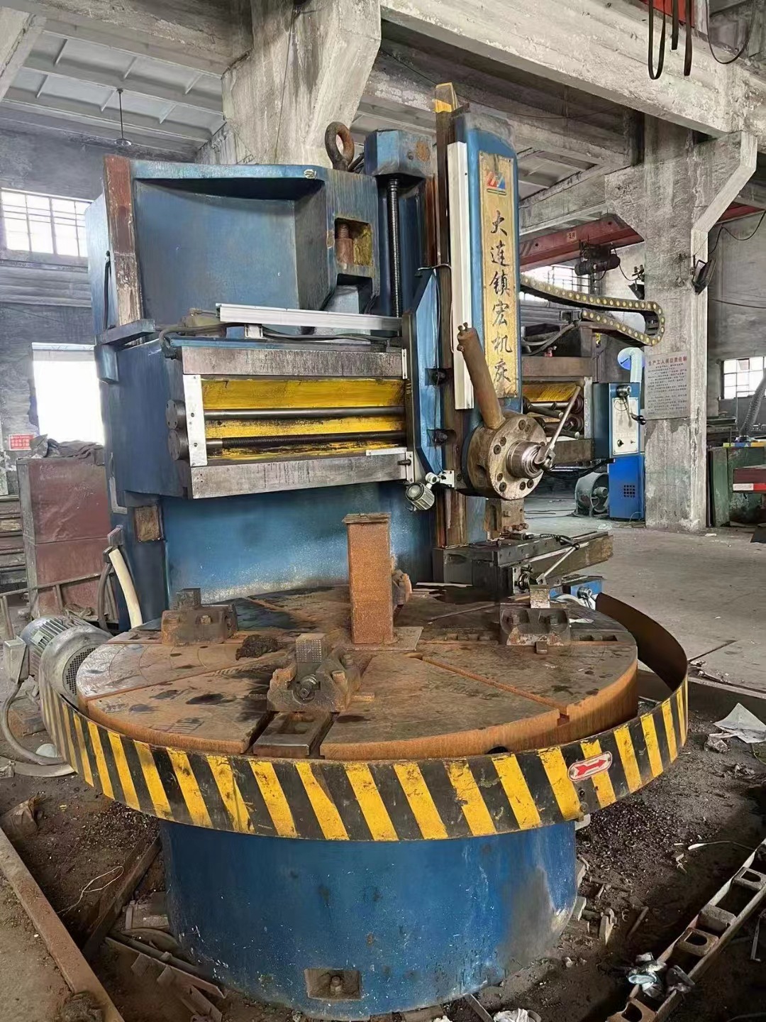 处理二手大连镇宏C5123立式车床二手大连镇宏2.3米立车