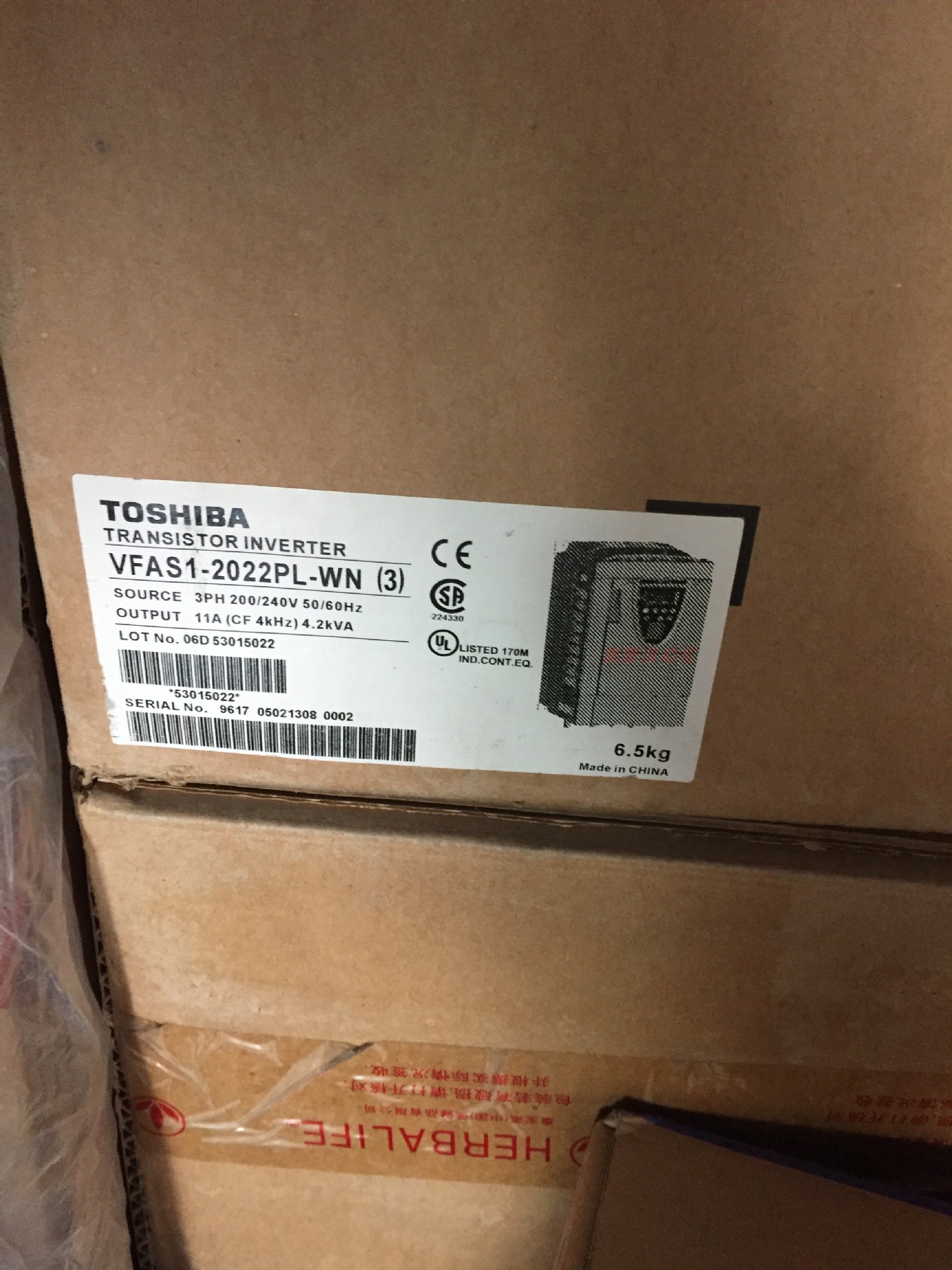 全新原装东芝75KW变频器VFAS1-2750P 200V公司现货质保一年