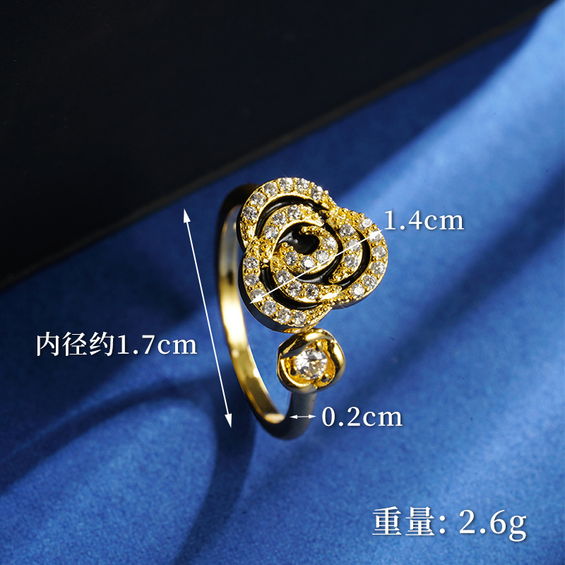 Collar de aleación de cobre de diamante de oro negro de arroz vietnamita estilo frío, la misma popularidad en línea no se desvanece durante mucho tiempo.