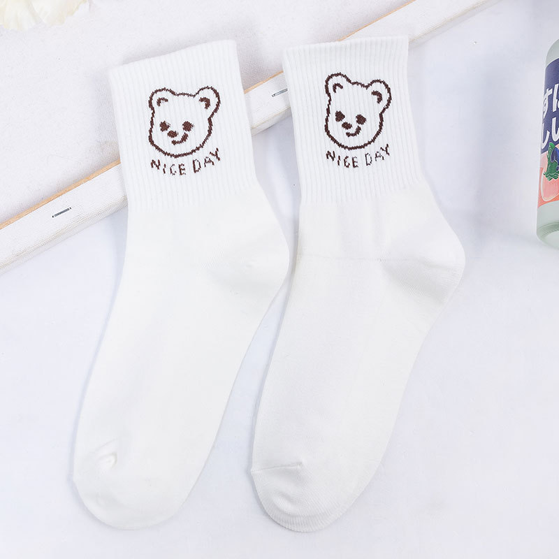 Autumn And Winter New Style Pure White Cartoon Bear Polyester Cotton Socks 10 Pairs display picture 4