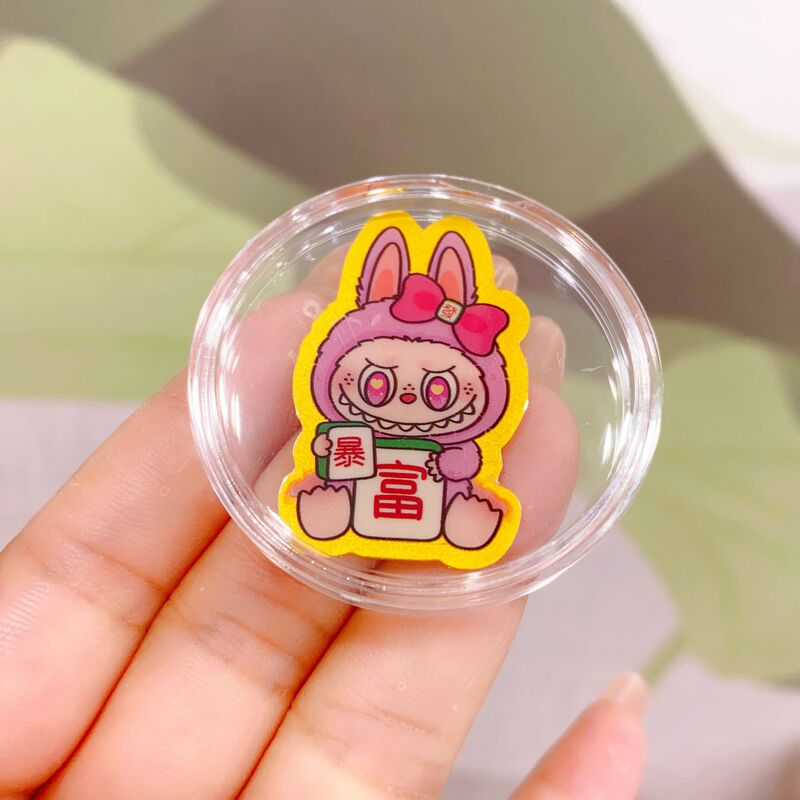ラブブ labubu 携帯電話ステッカー 2mg 漫画かわいい新年幸運の色金フレーク水貝 999 純金卸売|undefined