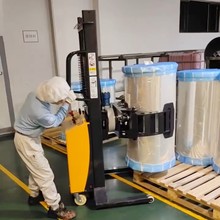 普尔夫半自动夹抱翻转车油桶纸卷电动抱夹堆高装缷机印刷升降叉车