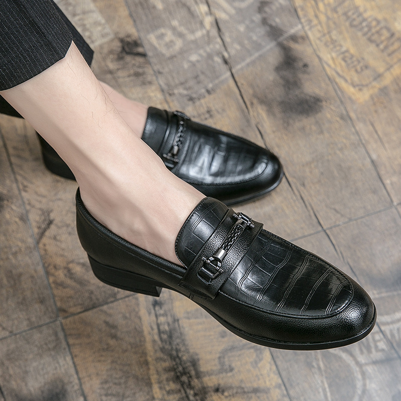 2024 primavera y otoño nuevos zapatos de cuero casuales de negocios de hombre con suela suave zapatos de hombre con un zapato de trabajo zapatos de cuero