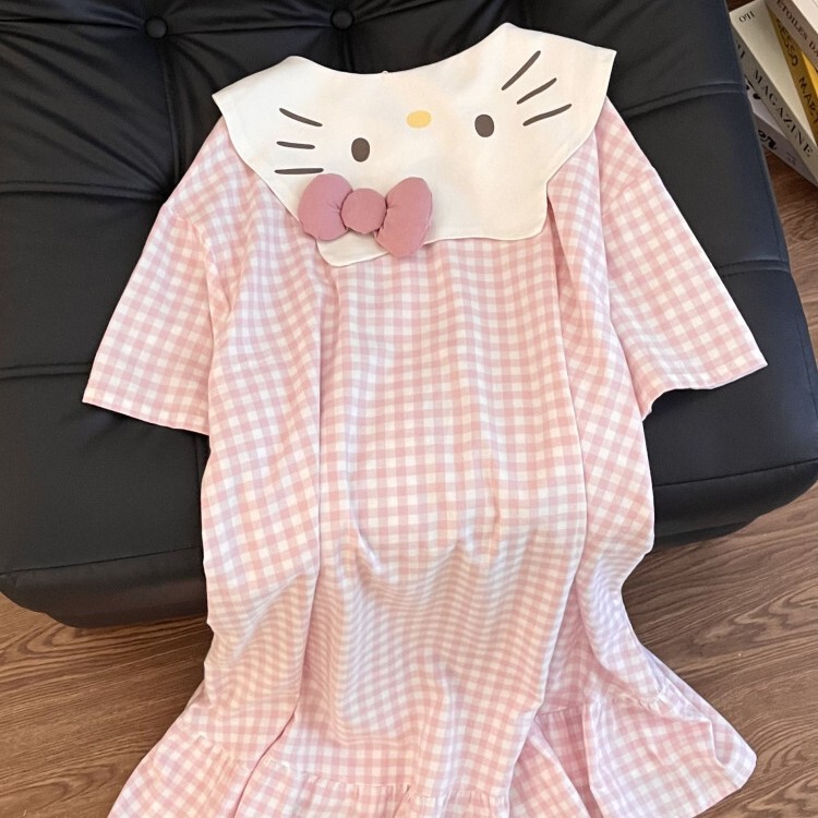 Little Red Book Cute Plaid Kt Cat Nightdress for Women, Summer Doll Collar Short Sleeve Sweet Outerwear, Tiktok Internet Celebrity Loungewear Little Red Book Cute Plaid Kt Cat Nightdress for Women, Summer Doll Collar Short Sleeve Sweet Outerwear, Tiktok Internet Celebrity Loungewear