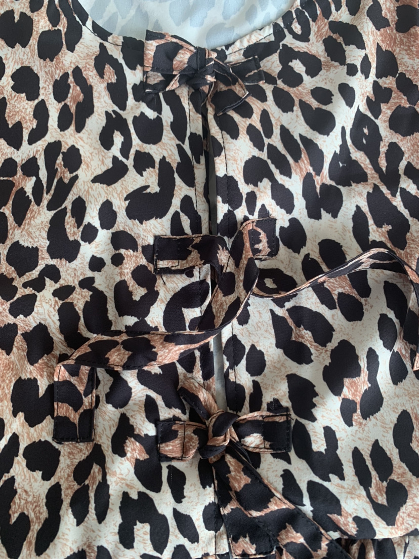 Frau Bluse Kurzarm Blusen Strassenmode Leopard display picture 9