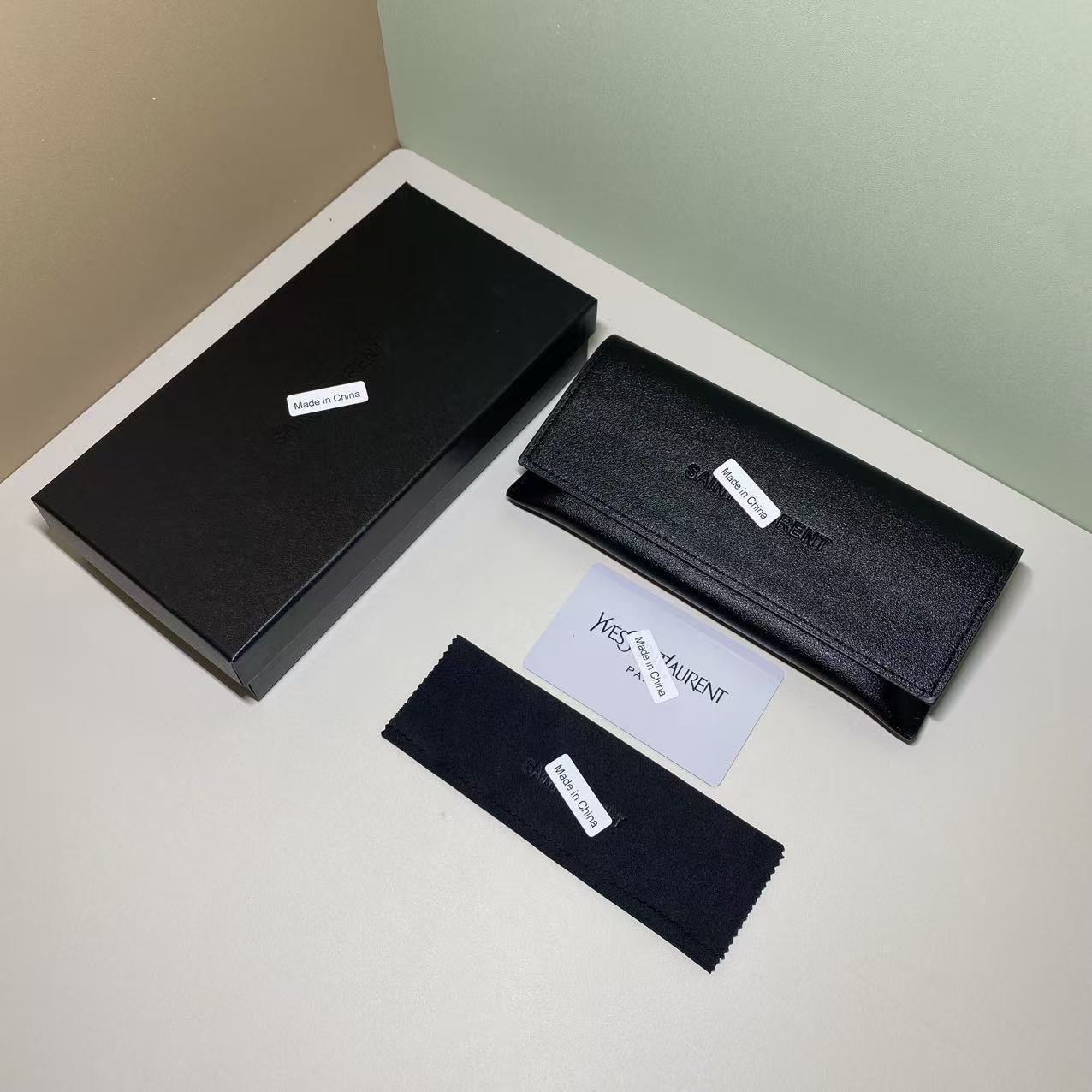 Fábrica al por mayor directa de una sola pieza de caja de espejos de alta calidad caja de almacenamiento gafas de sol gafas de sol caja de gafas de sol