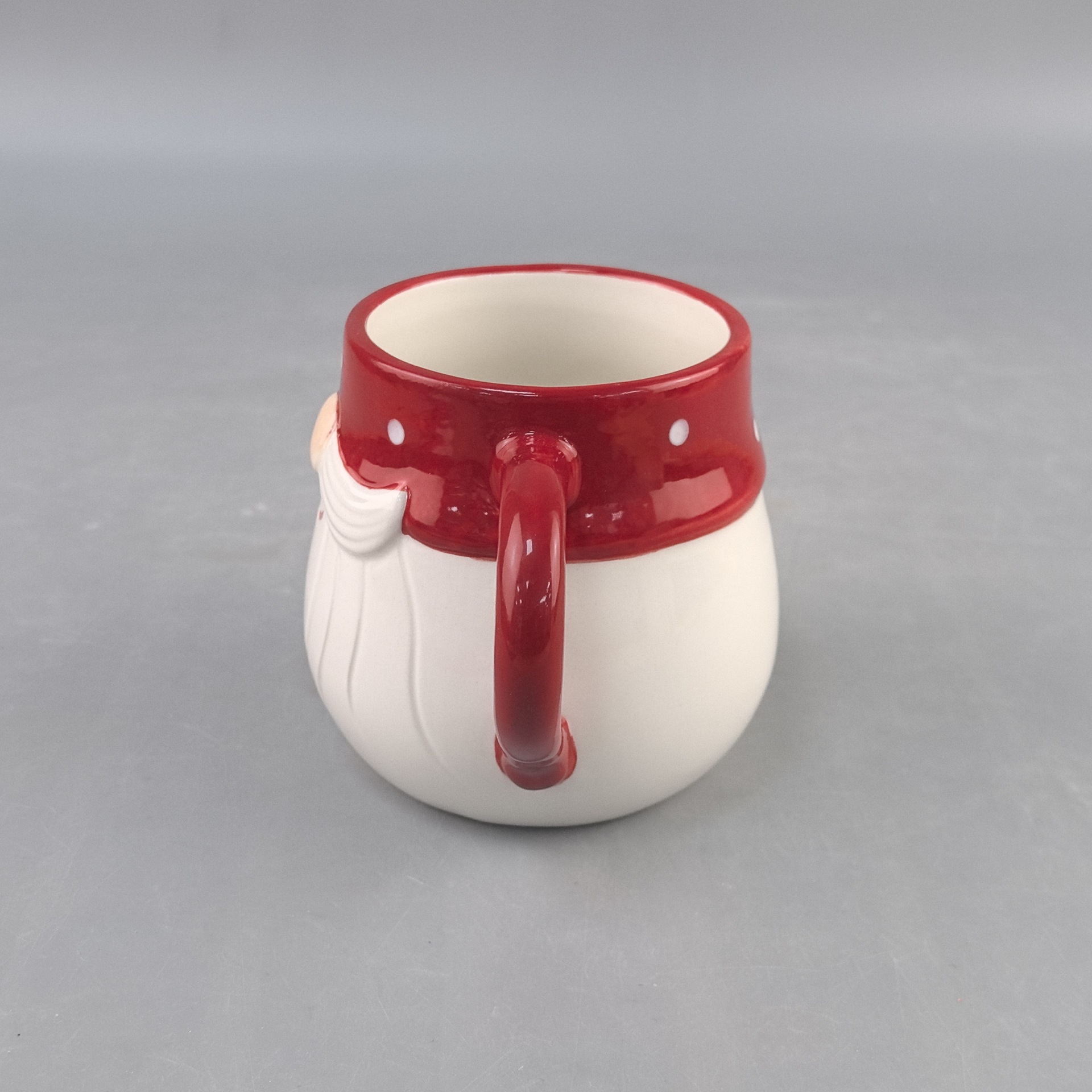 Navidad transfronteriza pintada a mano linda taza de cerámica de Navidad en relieve taza de cerámica de Santa Claus regalo de Navidad