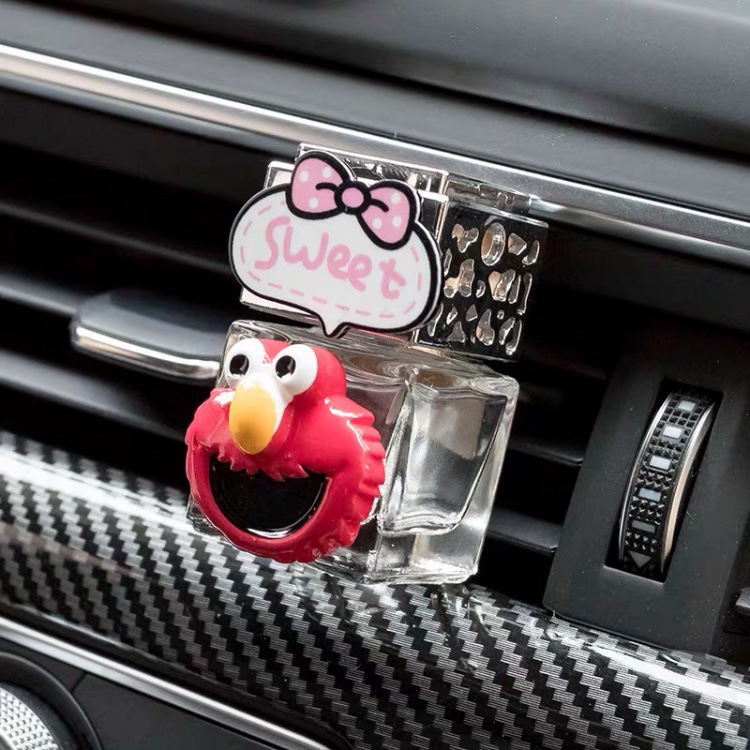 Botella de perfume para automóviles botella vacía auto-agregación aire acondicionado ventilador de salida perfume para automóviles perfume ligero caricatura mujer