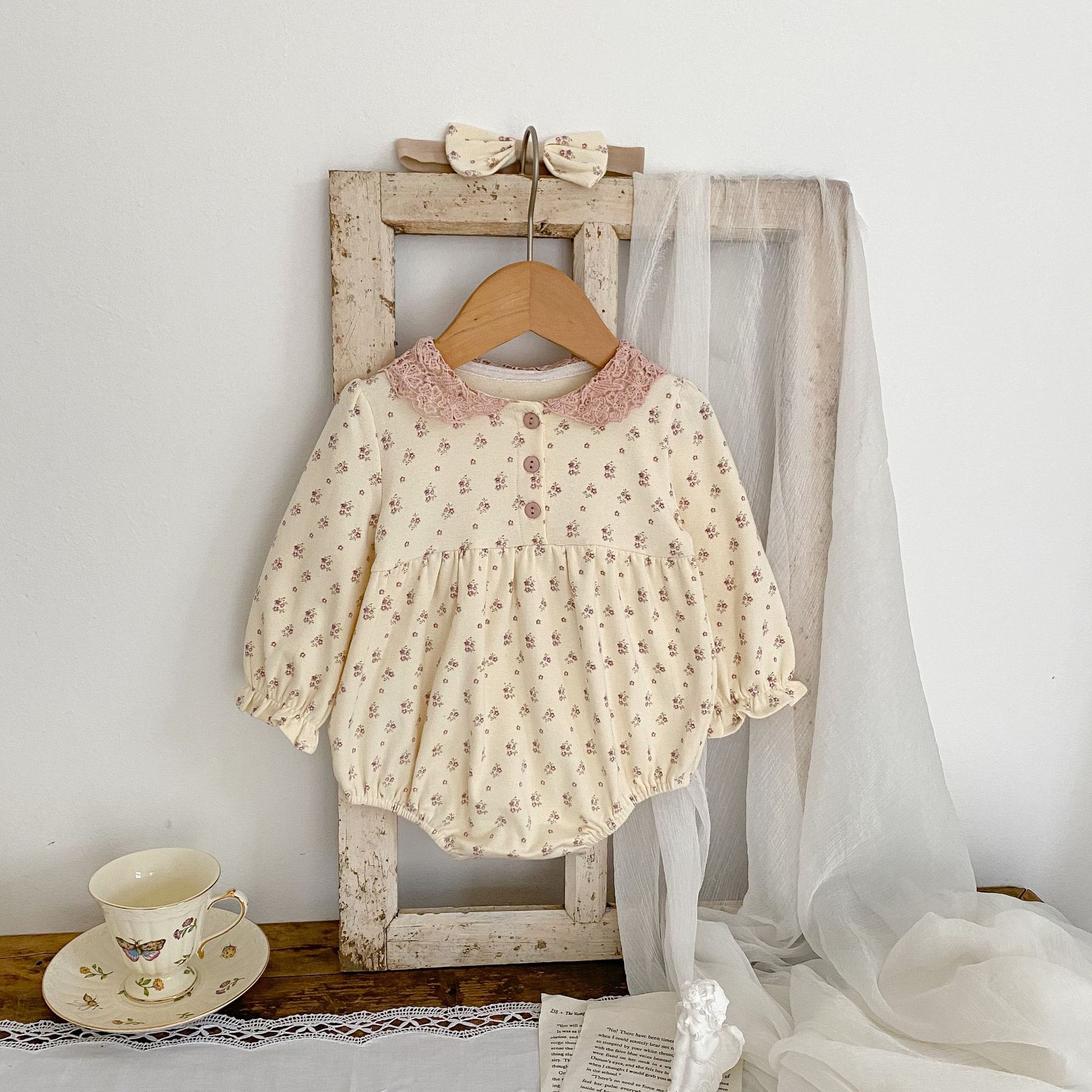 2024 Spring Autumn Clothing for Baby Girls, Infants and Toddlers Floral Print Ha Yi Long Sleeve jumpsuit Triangle_voghion.com