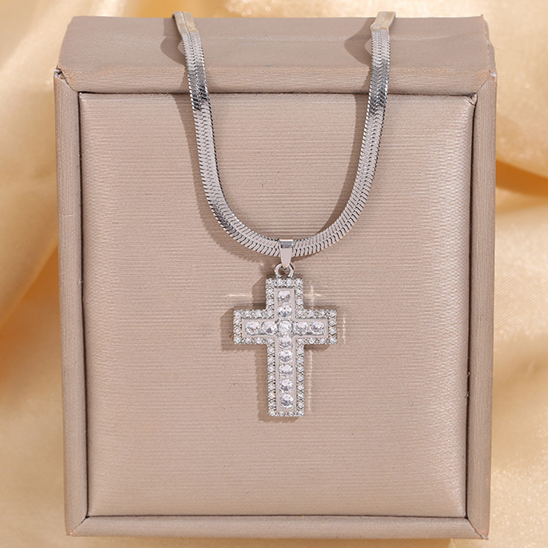 copper steel chain with zircon