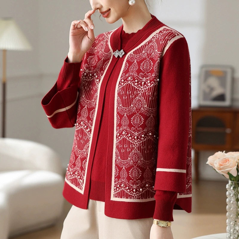 Мама весенняя одежда красный натальный год трикотажный набор из двух частей 2025 новый средний и пожилой женский свитер