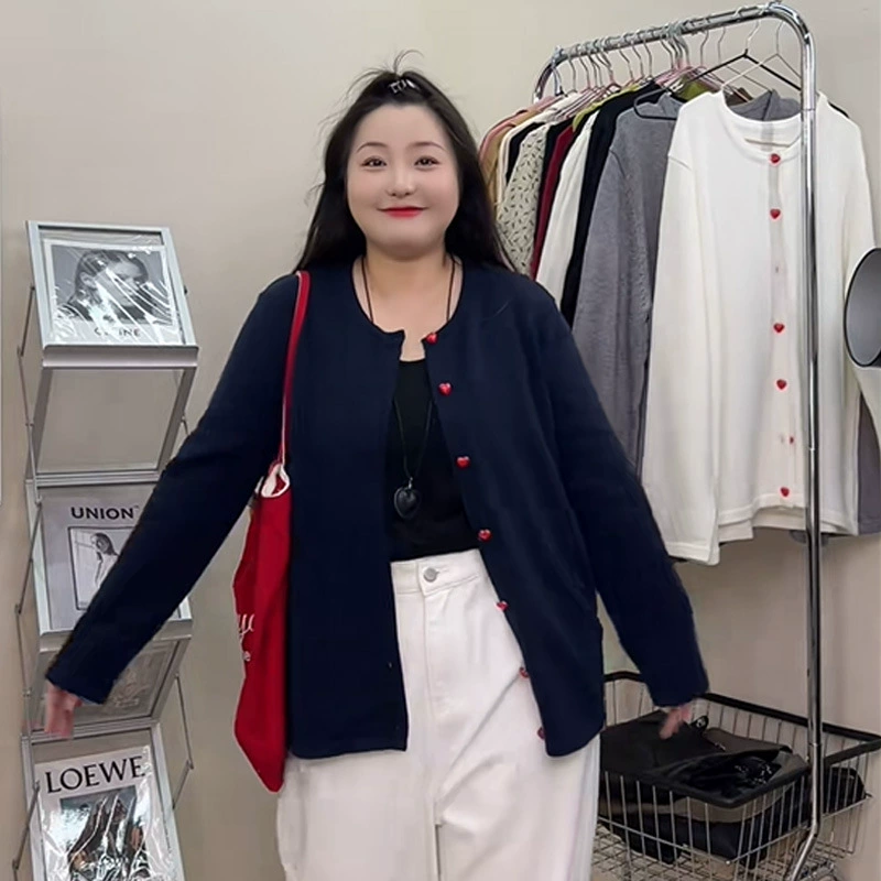 Большой размер женщины новый стиль любви с круглым вырезом минус кардиган пальто осенью 240 кг свитер 9178