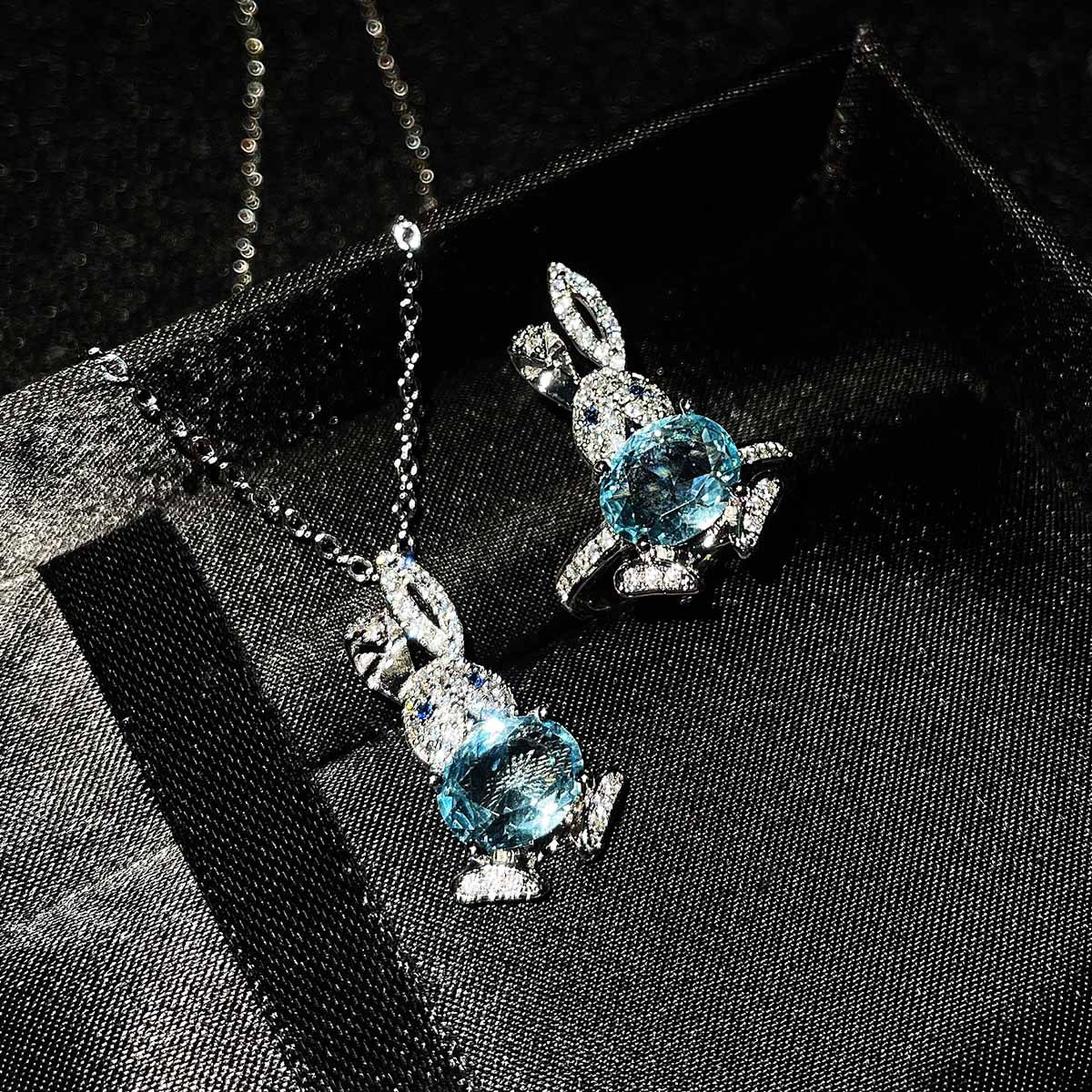 Micro-inlaid Diamond Xiaomengtu Stud Earrings Imitation Natural Sky Blue Topaz Pendant Cute Open Rabbit Ring For Women display picture 5