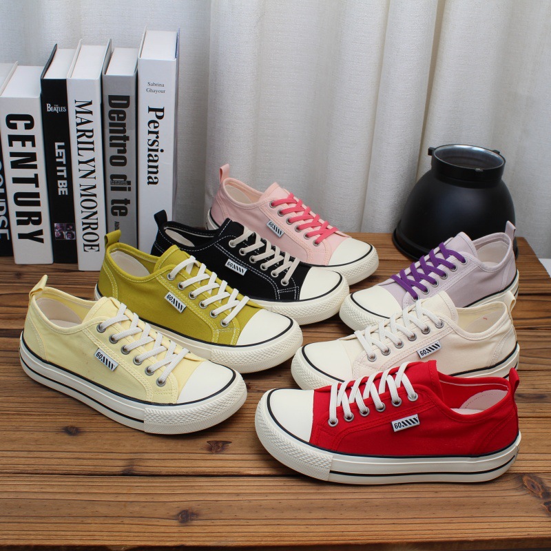 2025 여름 통기성 넓은 망고 헤드 탄성 벨트 전면 및 후면 엉덩이 캔버스 신발 여성용 경량 통기성 흰색 스케이트 신발