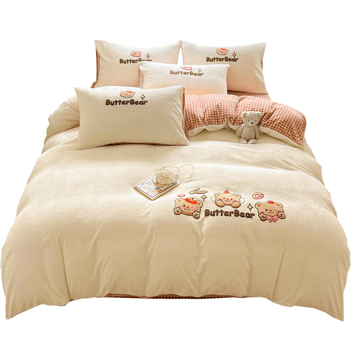 Caricatura de invierno de leche de peluche de cuatro piezas lindo oso toalla bordada cubierta de cama de 1,8 m de espesor