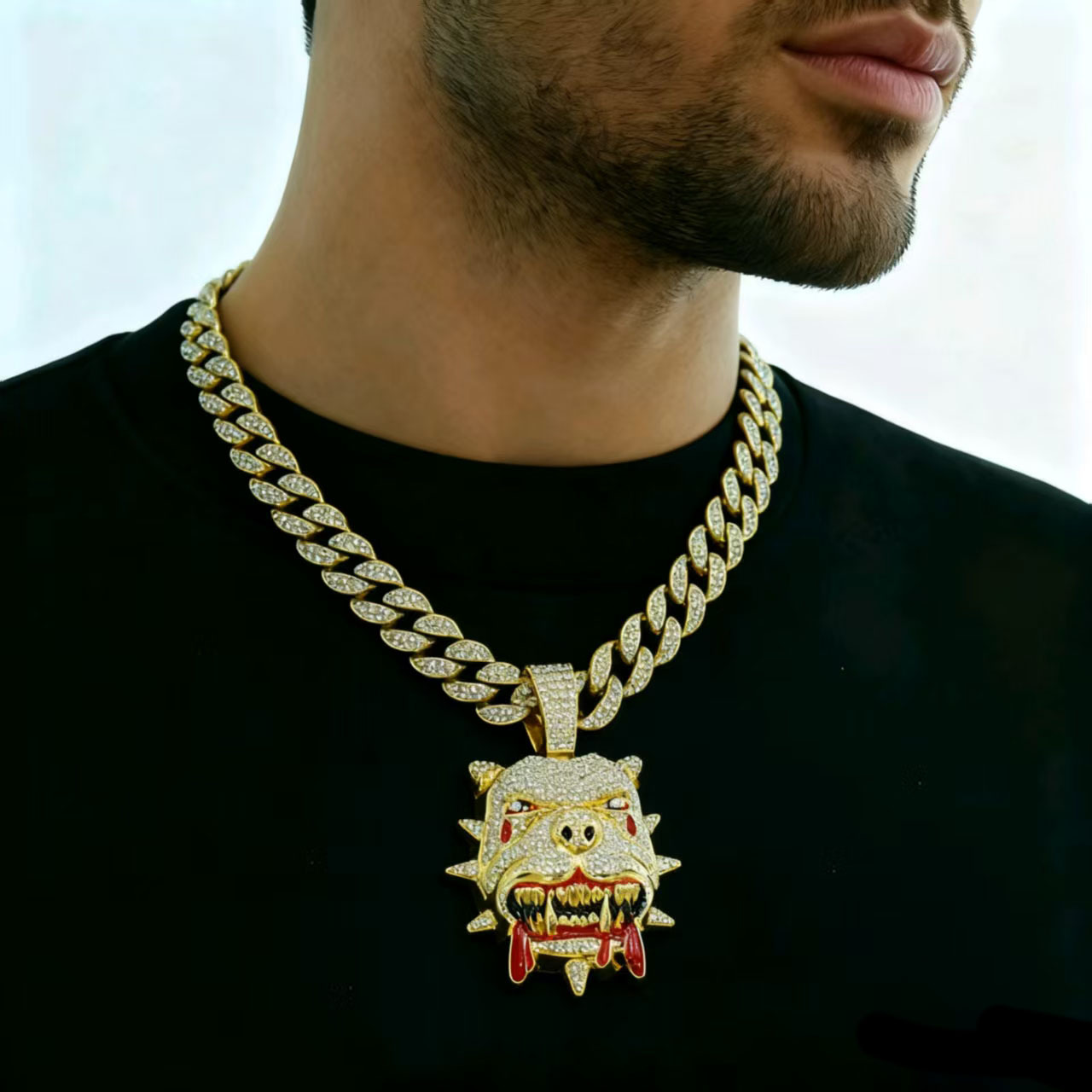 Nuevos productos transfronterizos europeos y estadounidenses Collar de venta caliente Hip Hop Bulldo Colgante Personalidad Marca de moda Animal Hip Hop Collar