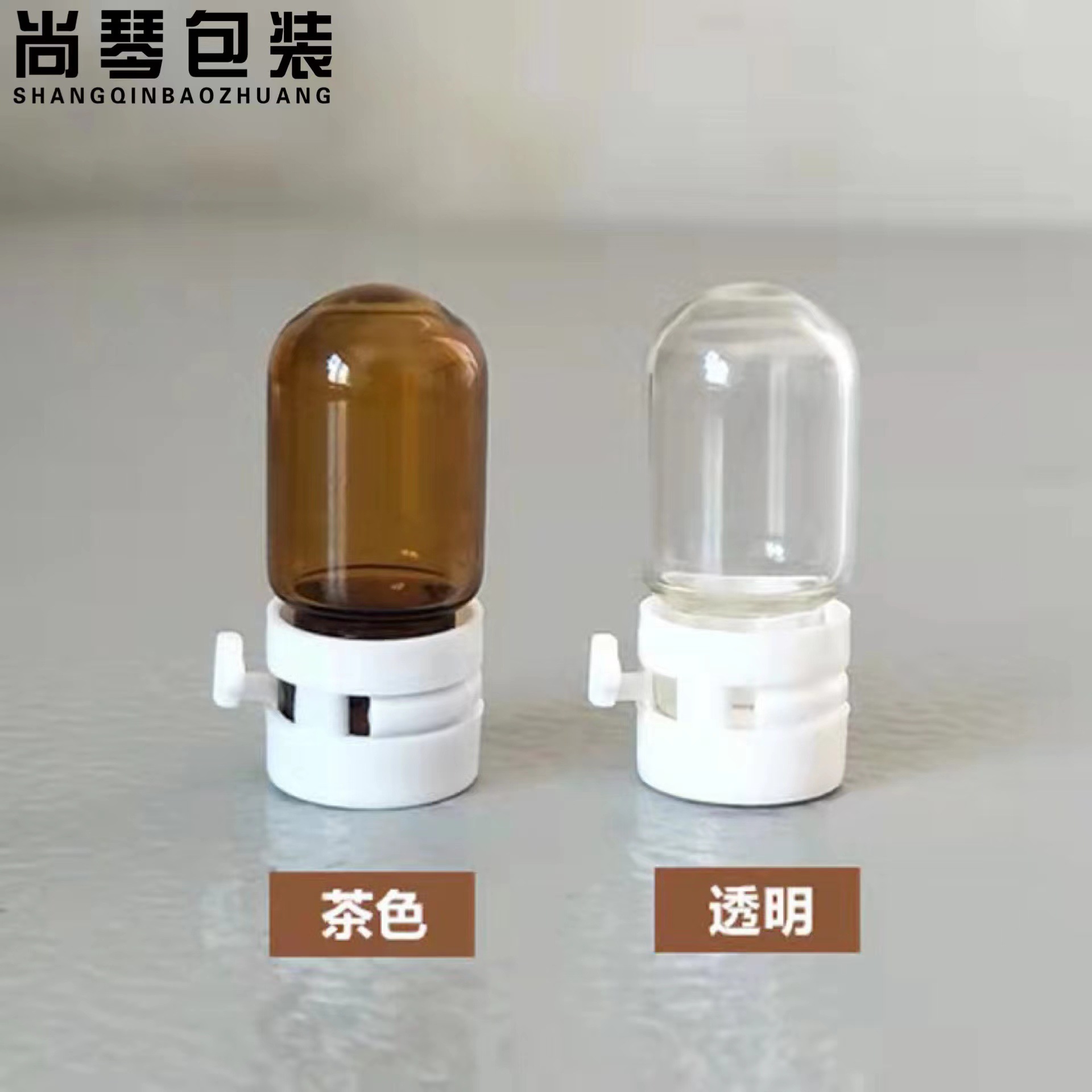 Fabricante en stock suministro 1,5 ml bombilla pequeña botella de belleza médica 3ml bayoneta líquida botella pequeña botella de esencia de vidrio de fondo redondo