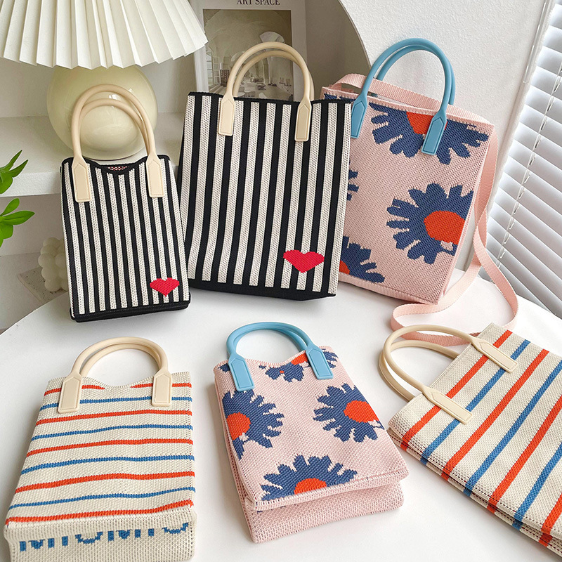 Nicho de diseño simple y versátil mini bolso de teléfono móvil para estudiantes de viaje pequeño bolso portátil de hombro pequeño bolso cuadrado para mujeres