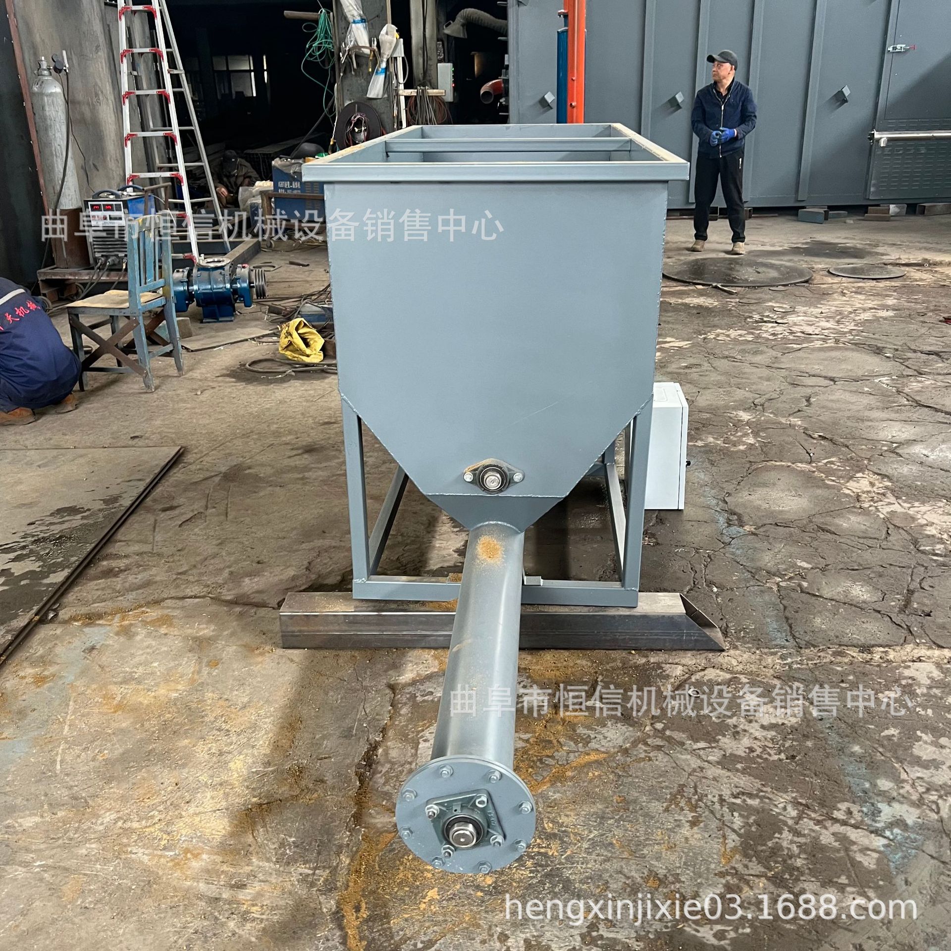 广东注塑机pvc粉末微小型喂料机zcjb 可调速颜料粉末定量给料机