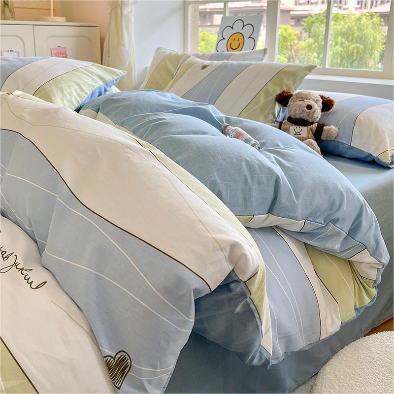 Cama de algodón de algodón de cuatro piezas 2025 nueva sábana simple funda de edredón de tres piezas sábana ropa de cama de dormitorio