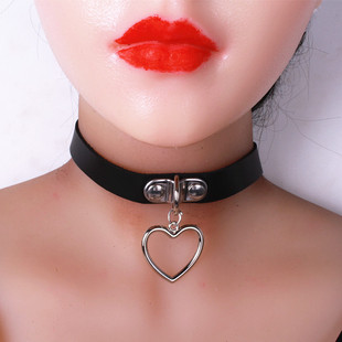 European and American Punk Simple Pu Leather Heart Heart Pendant Collar Jewelry Factory Direct Sales Choker Neck Chain Necklace