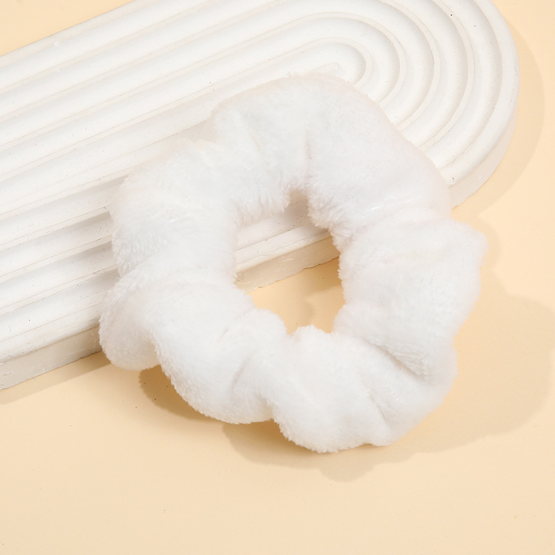 Punto de felpa, lazo para el cabello del intestino grueso, franela femenina, lazo para los intestinos de otoño e invierno, corbata de cola de caballo, banda de goma, cuerda para el cabello teñida, tocado de todo fósforo, accesorios para el cabello