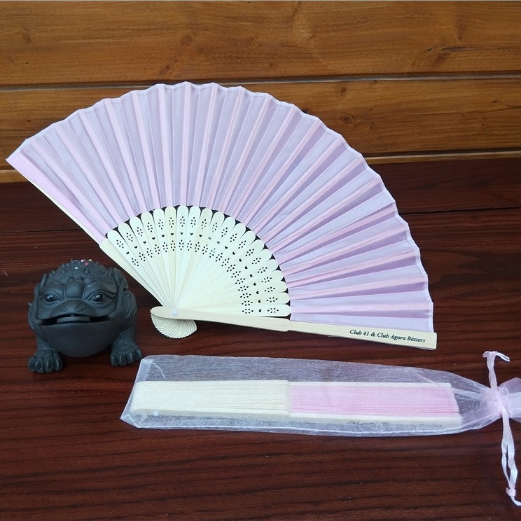 El ventilador de retorno de la boda de seda de un solo paño de color sólido de 6 pulgadas se puede utilizar para la tarjeta de invitación de suministros de boda llano DIY + bolsa de gasa