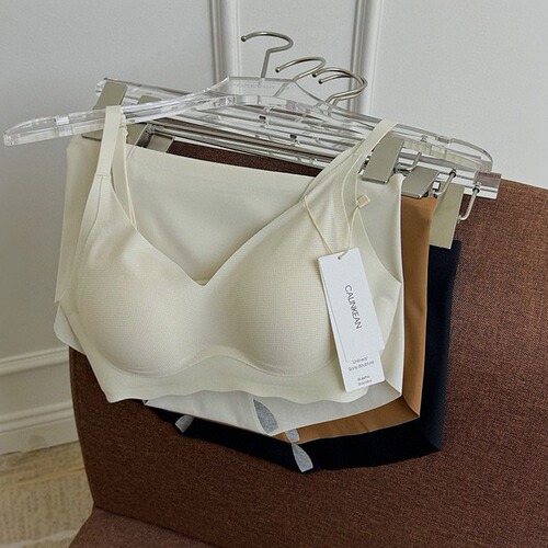 Ladies' High-End Set Silk Soft Support Bra Pure Color Seamless Simple Thin Strap Underwear Set